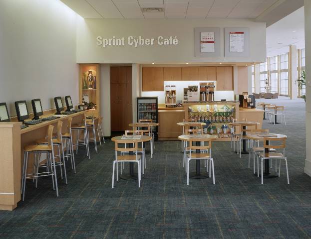 cyber cafe